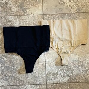 Women’s shape-wear set. Black and Nude